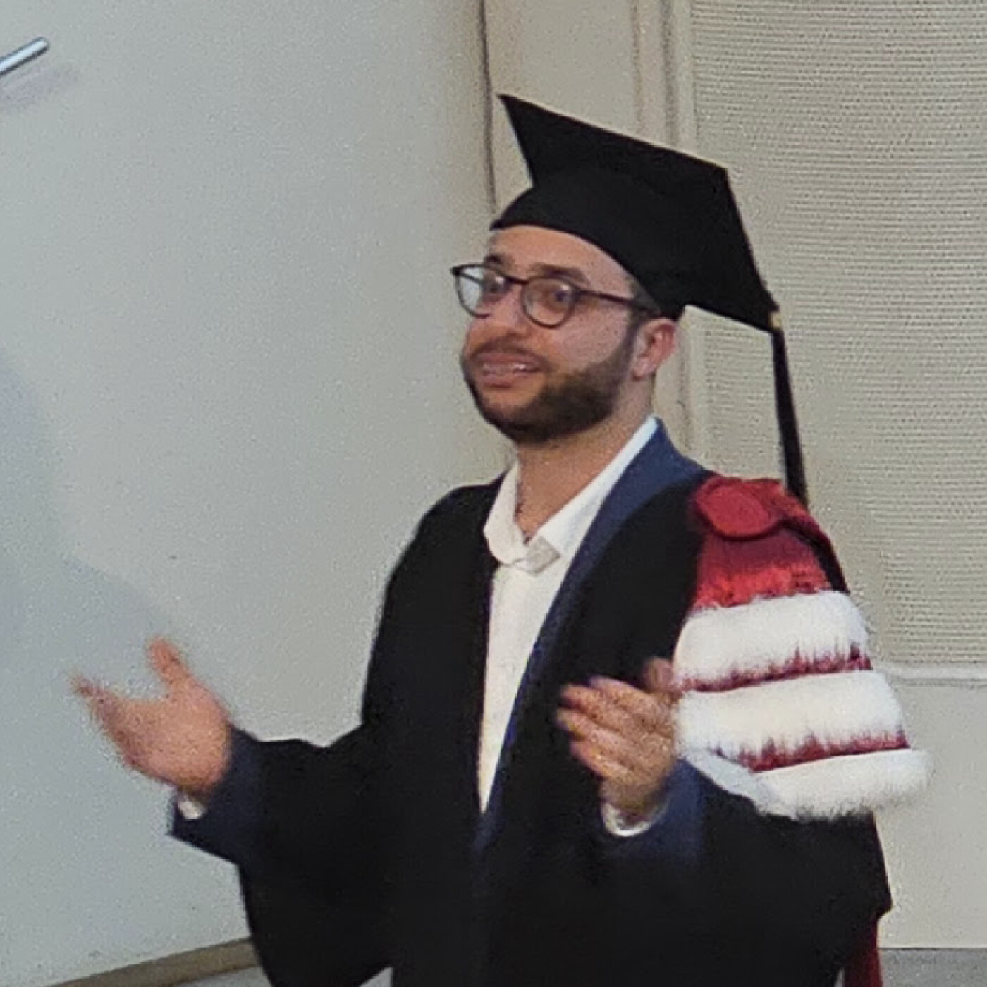 Le docteur et ingénieur Ahmed Hamed soutient sa thèse robotique episode artwork