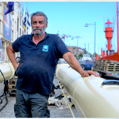 Le Duchesse Anne, l'un des derniers gréeurs traditionnels français cover