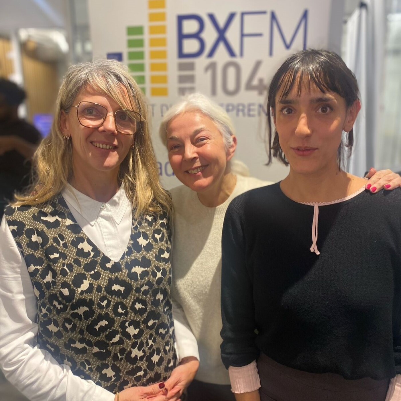 BXFM 104.3 || 100% Bruxelles || 100% Europe