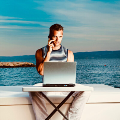 Appel n°46 : télétravail : tu me fais dérailler ! - (feat. Penelope Boeuf ) devenez VIP! cover