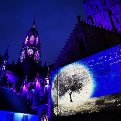 Bayeux revêt sa tenue de fête ! cover