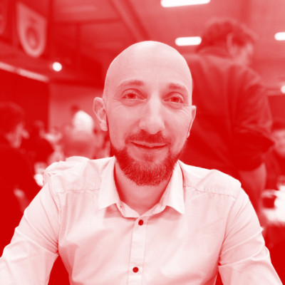 #2 1-Je suis un facilitateur au maximum pour mon équipe...[ Julien Fournier] [ La série de Février] cover