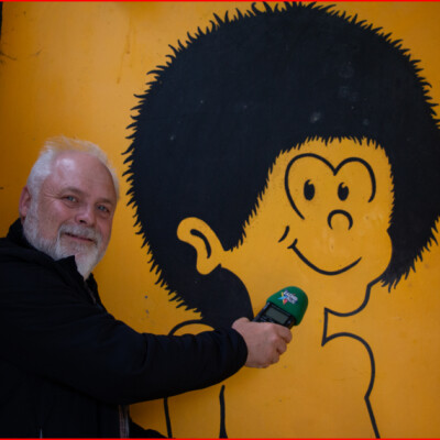 DERRIERE LA FREQUENCE DE RADIO CAMPUS LA RADIO LIBRE cover