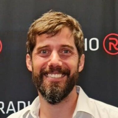 01 - Un R D'Actu : Marcel Paris cover