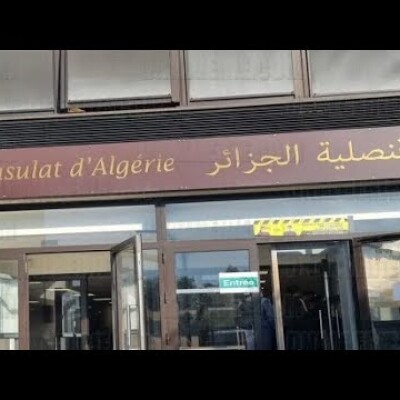 Le passeport algérien, l’autre outil de chantage utilisé contre les familles des opposants oppressés cover