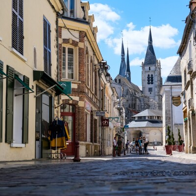 Dourdan : charme médiéval et grand air à deux pas de Paris ! cover