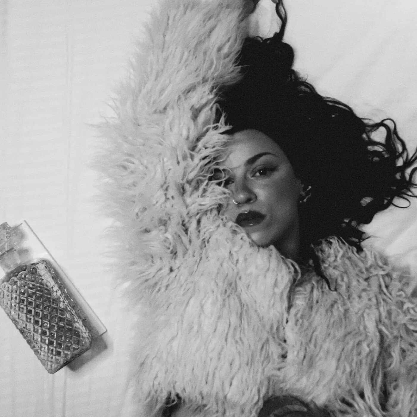75. Macy Lu ouvre son journal intime dans son premier album solo : L.O.V.E. | Interview exclusive episode artwork