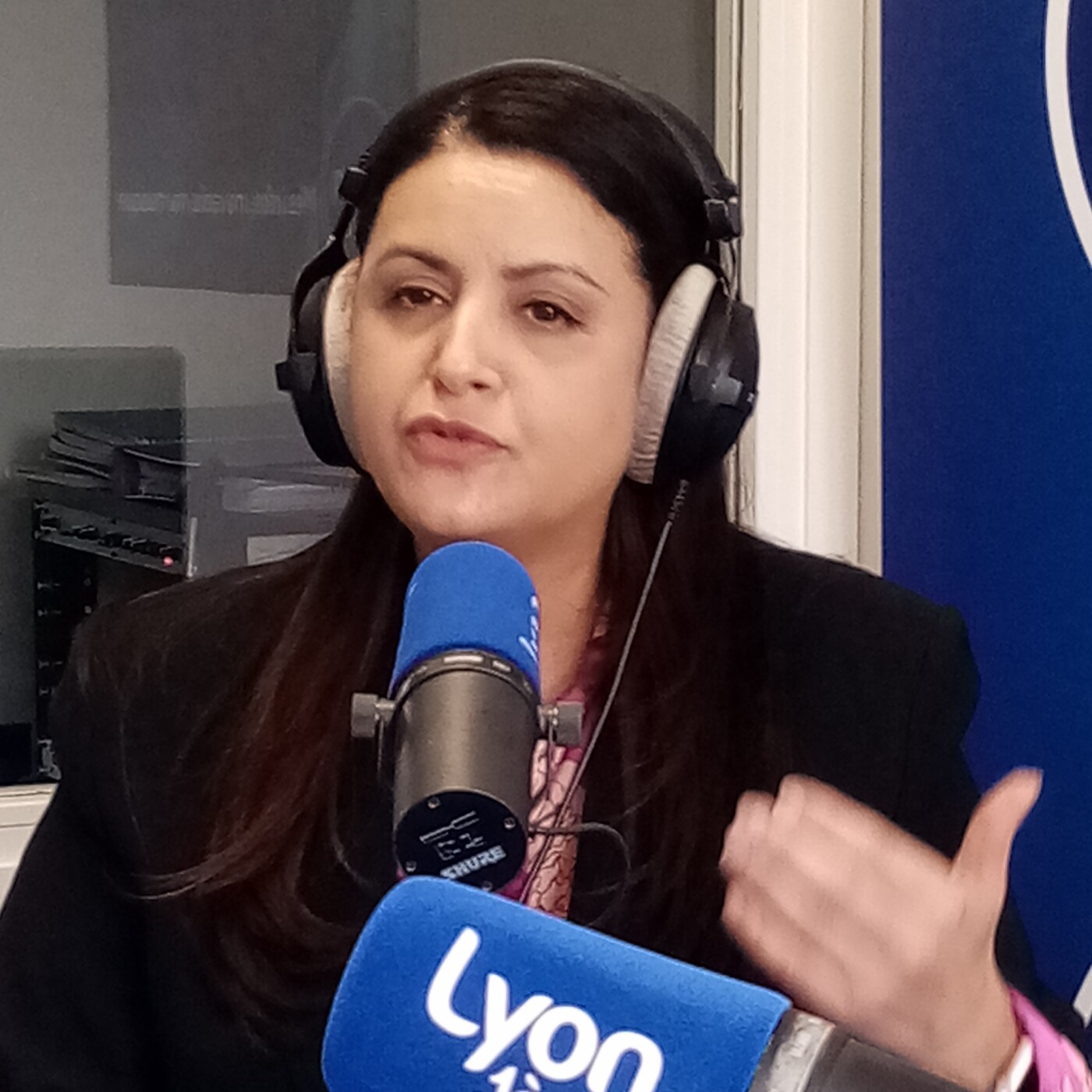 Fouziya BOUZERDA : Conseillère Municipale d'opposition de Lyon et de la Métropole, ancienne Présidente du Sytral episode artwork