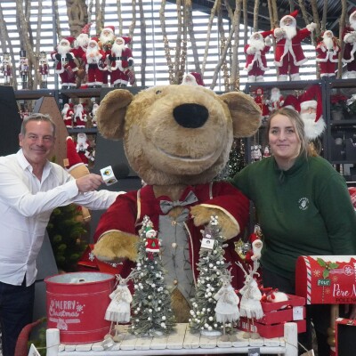 Depuis les Pépinières Le Lann à Gujan-Mestras, Gillian nous décrit les magnifiques décorations de Noël et les idées de cadeaux cover