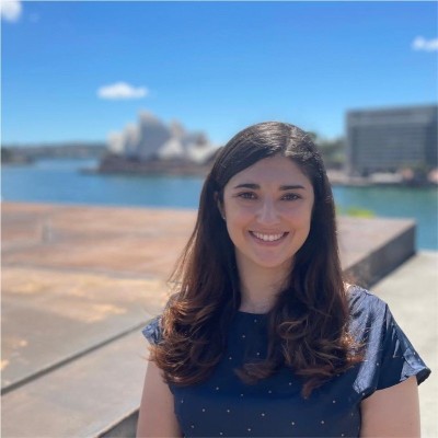 Elise est conseillère des Français de l'étranger à Sydney en Australie cover