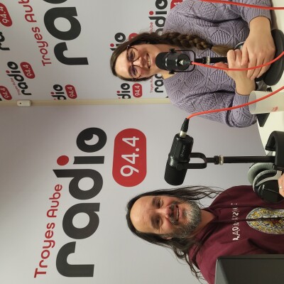 NUMÉRO 10 - La formation au Handball Club Savino-Chapelain cover