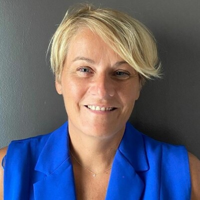 Agence de Rencontre Bretagne - Interview Florence Aubrée cover