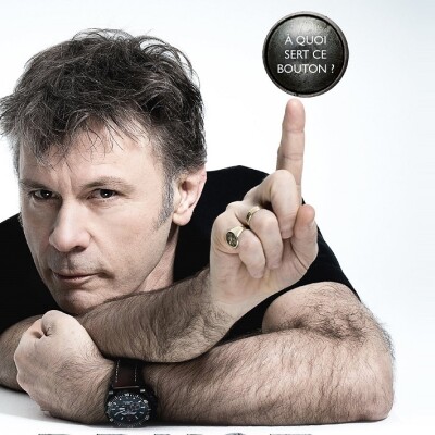 Bruce Dickinson appuie sur tous les boutons cover