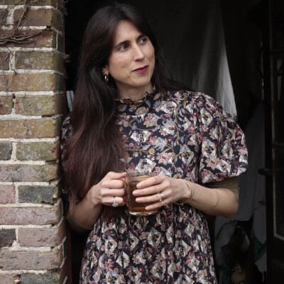 Episode 49, Alice Roca, directrice artistique passionnée de végétal cover