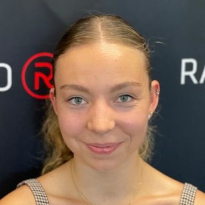 VIP 130 - Xelia froidevaux - Une trapéziste engagée contre l'excision cover