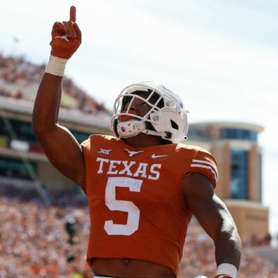 NFL: Melhores jogadores de ataque do Draft 2023 (Podcast The Playoffs #112) cover