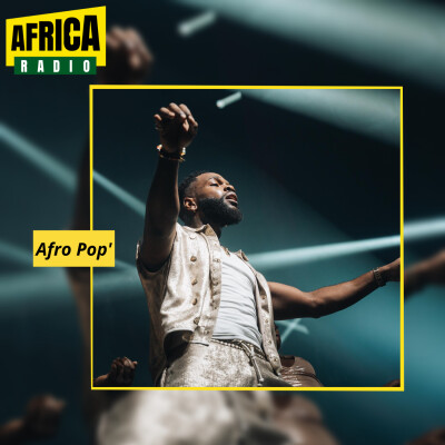 Tayc met le feu à l'Accor Arena cover