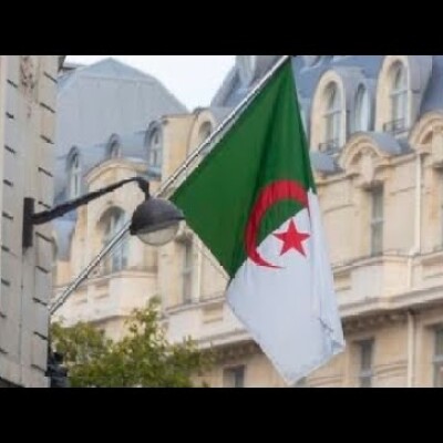 L’Algérie réagit aux menaces de la France et reconnaît que deux de ses dirigeants ont été refoulés cover