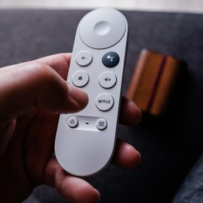 LES SÉRIES TÉLÉ LES PLUS ATTENDUES EN 2026 cover