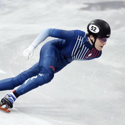 Au Coeur du Short-track : Le Parcours d'Étienne Bastier cover