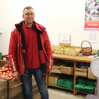 Découvrez le seul magasin où vous pouvez partir sans payer ! cover