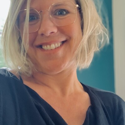 Vers un environnement propice au bien-être et aux apprentissages : le dialogue philo au 3e cycle du primaire d'après Marie Chevalier cover