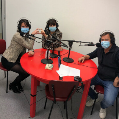 LES ENTRETIENS DE LA TABLE ROUGE - Laëtitia B et H, les Sensation'L cover