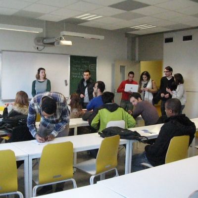 InFLEchir, des cours de français pour les migrants cover