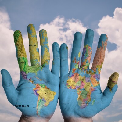 #S2-2025-E14 : Les bienfaits de se connecter à la TERRE ! cover