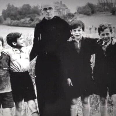 L'ombre et le juste, un documentaire qui fait mémoire cover