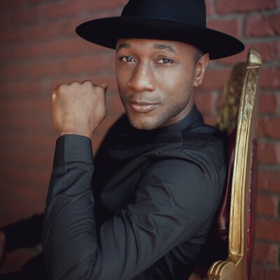 Rencontre avec Aloe Blacc : retour sur ses plus grands succès et son dernier album ! cover