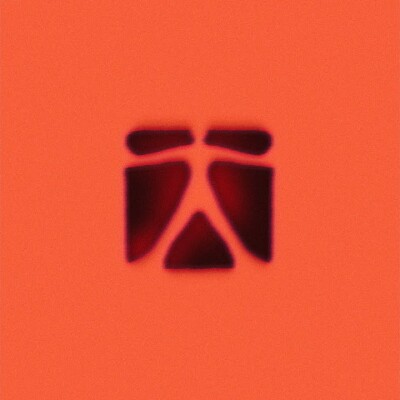 QUELLE RENTRÉE POUR CHLOÉ CAILLET AVEC COME BACK 2 ME ! cover