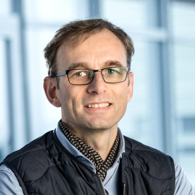 Henri Zeller, Conseiller élu des Français en Allemagne, parle du pass sanitaire - 21 07 2021 - StereoChic Radio cover