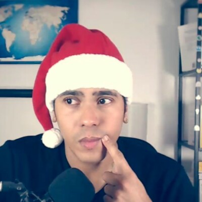 LA DERNIERE... cover