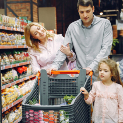 #10 : 11 astuces pour réduire LE budget course cover