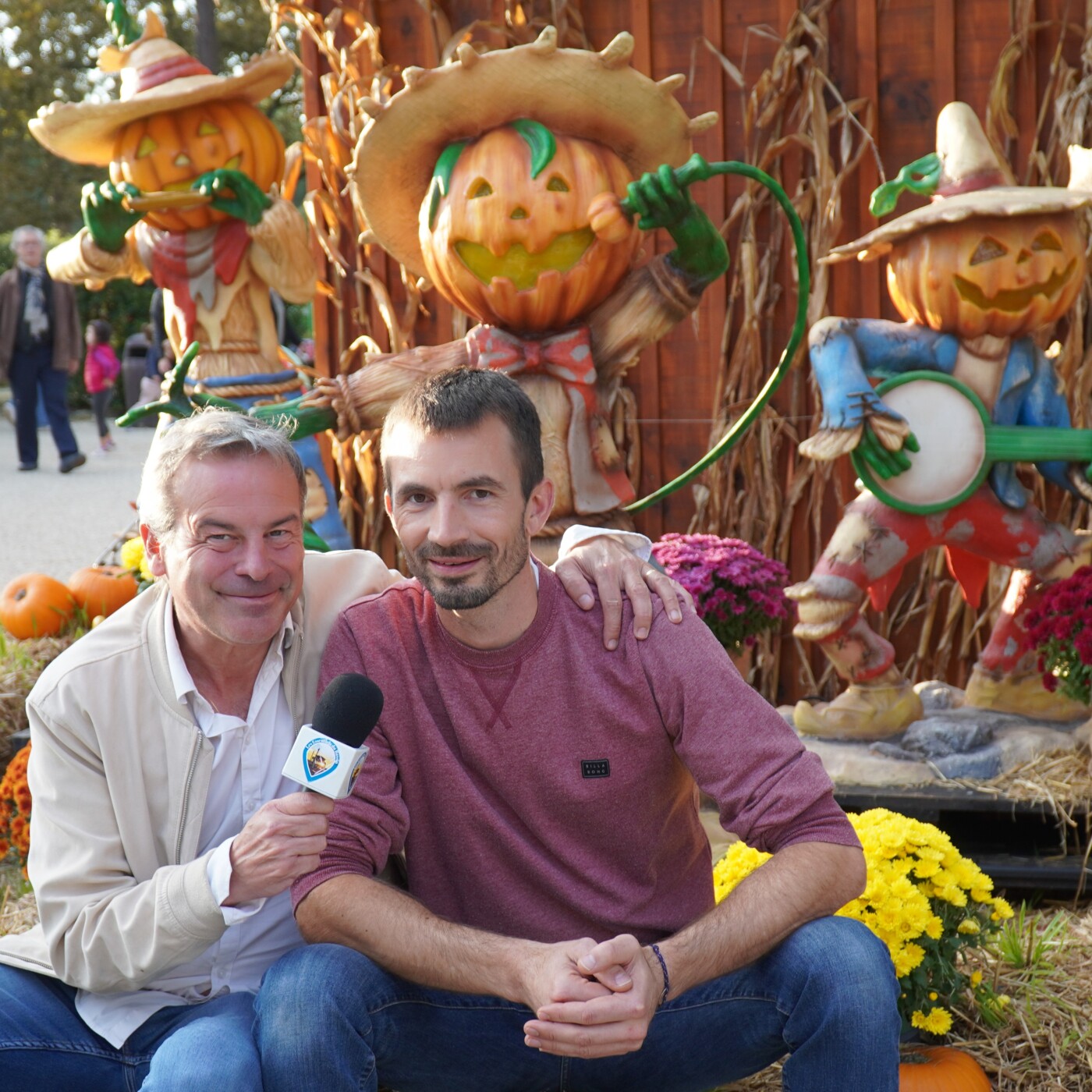 Depuis le Parc de la Coccinelle, Thibault Carrara nous détaille toutes les animations et la décoration mises en place pour Halloween episode artwork