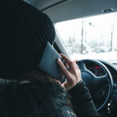 Le téléphone au volant : On oublie ! cover