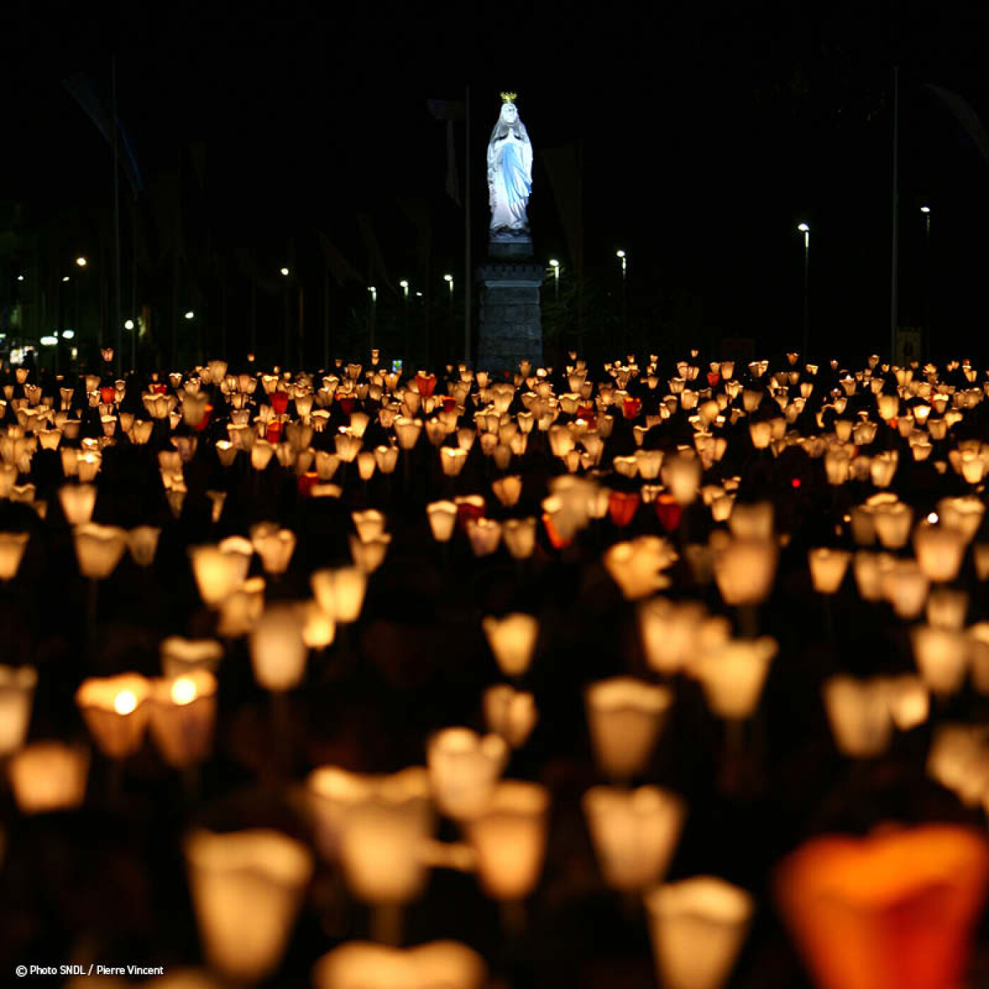 Vivre le mois de Marie avec le Sanctuaire de Lourdes