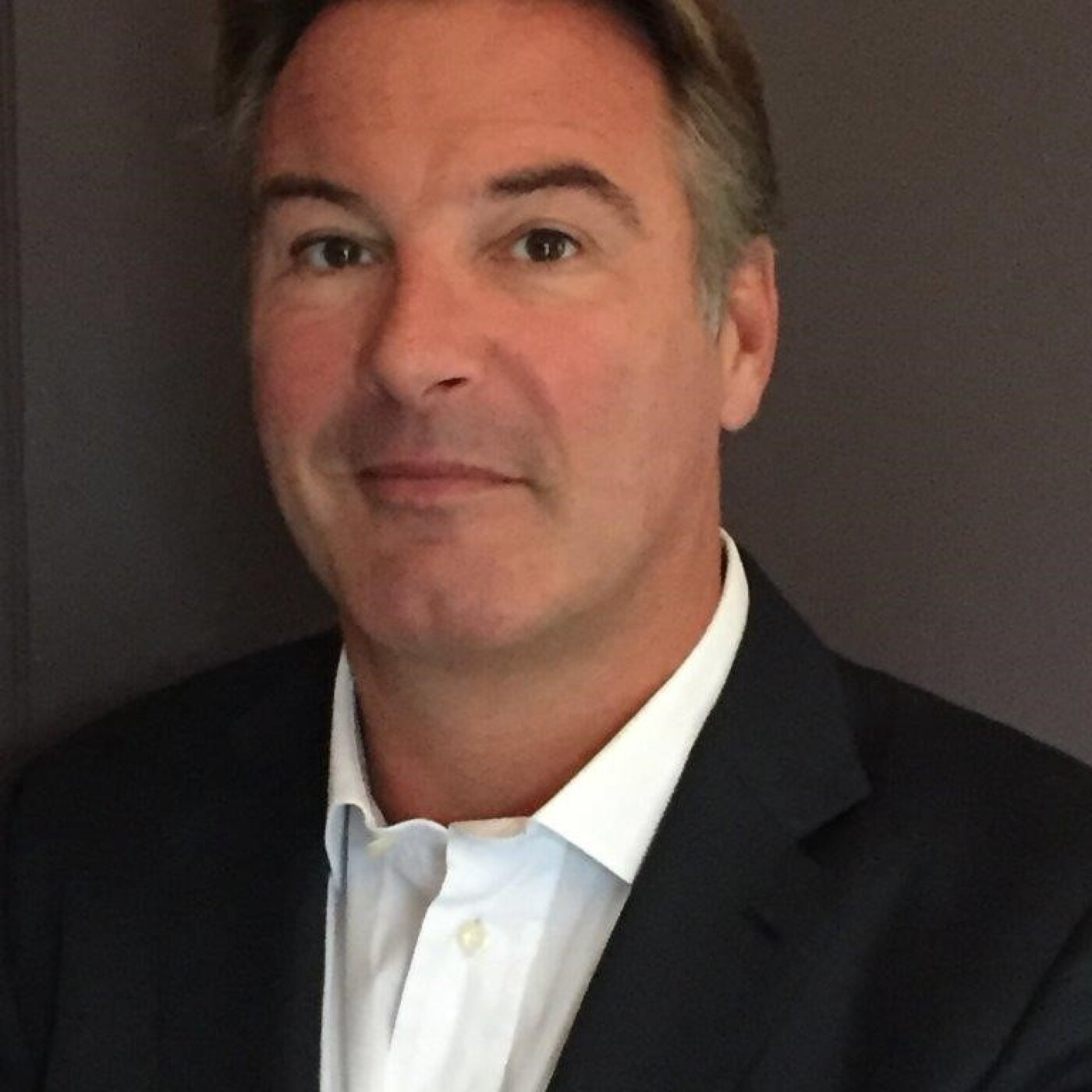 #17 – Frédéric Lorfanfant, CEO de MEDIA6
