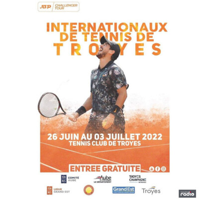 NUMÉRO 10 - Les Internationaux de Tennis de Troyes cover