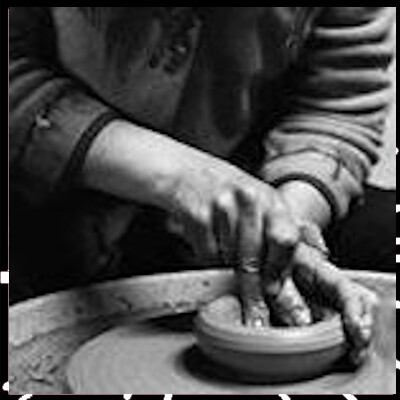 Le Micro des artisans Episode 20 Muriel Baievitch-Coutens : céramiste cover