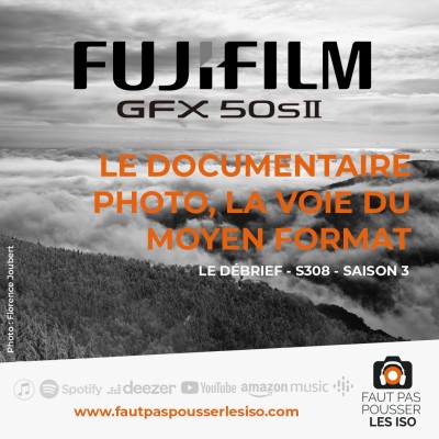 LE DERBIEF - S308 - Le documentaire photo, la voie du moyen format cover