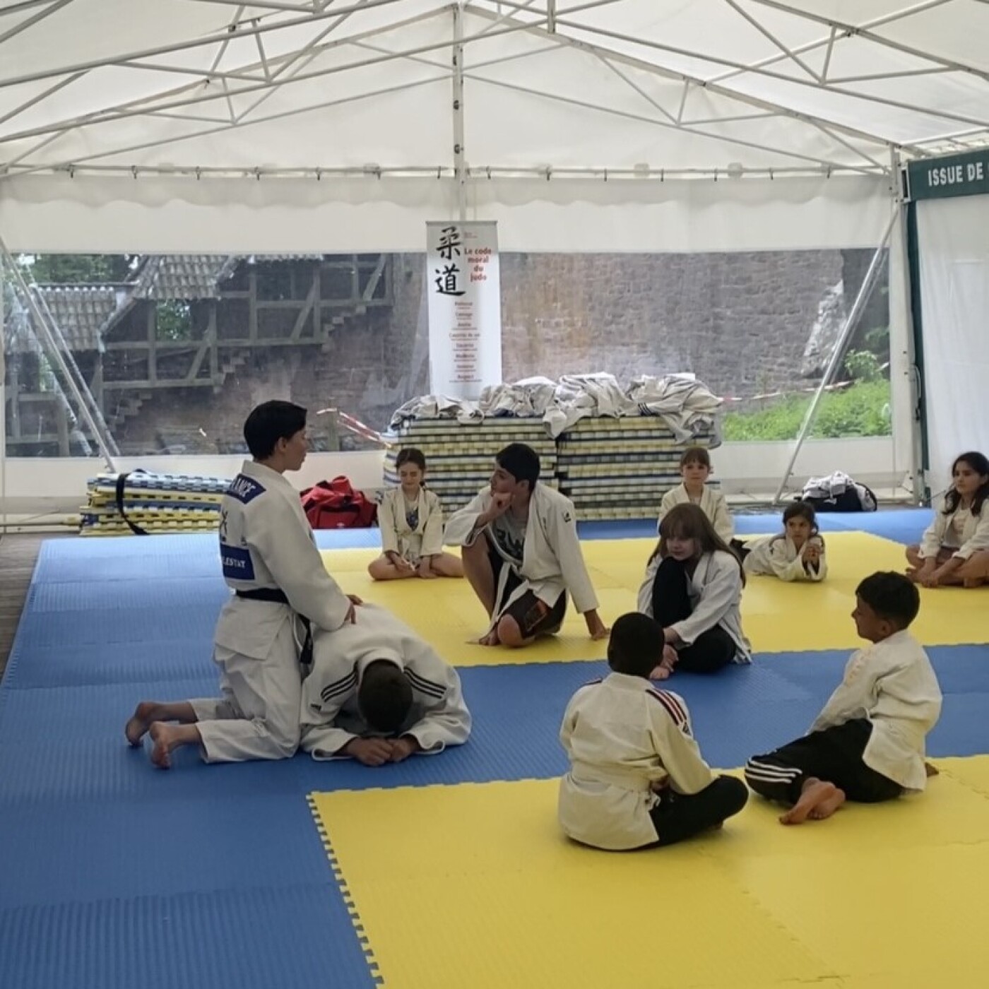 « C’est sport au HK ! » : Le judo, une école de vie episode artwork