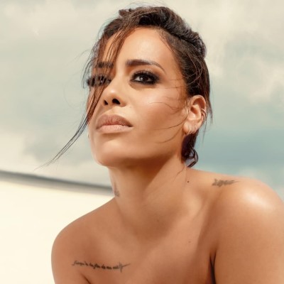 Amel Bent est l'invitée du 107.7 cover