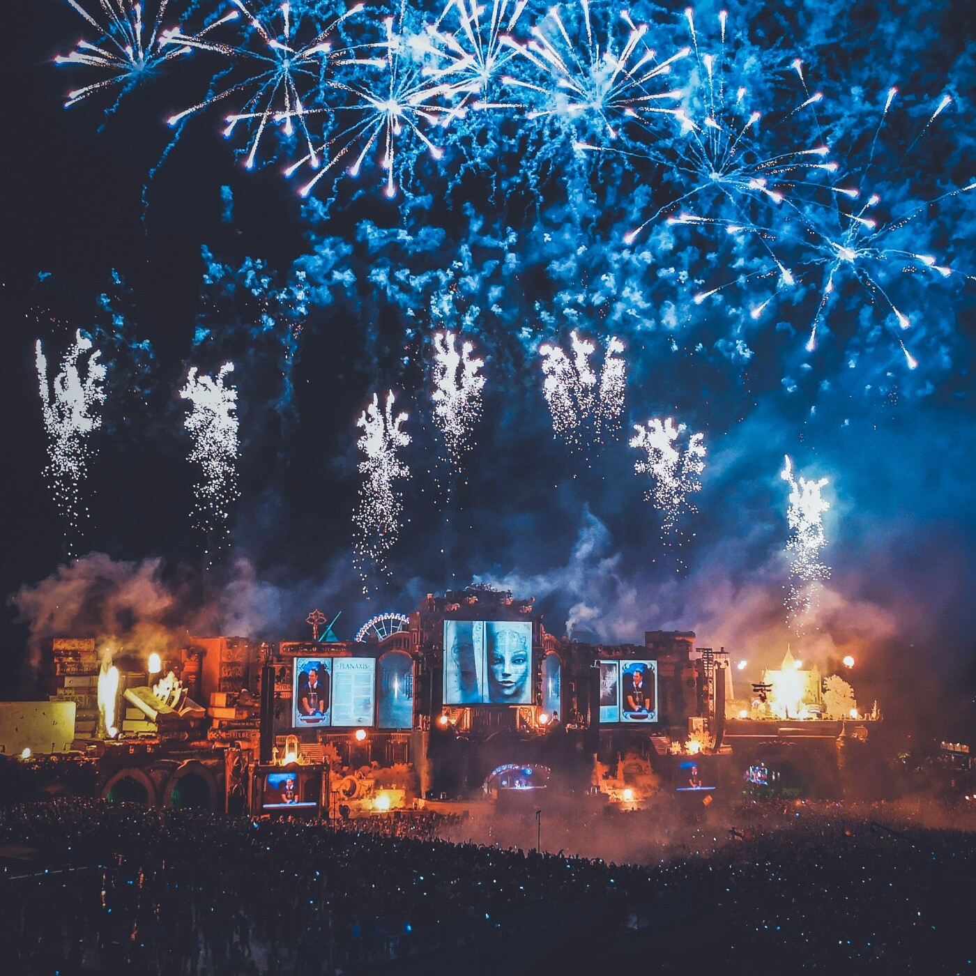 TOMORROWLAND VIENT DE METTRE EN LIGNE LES MEILLEURS SETS DE SON ĂDITION 2026 ! â FG RADAR cover