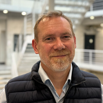 VIP - Philippe Bury : Entraide, mission et interculturalité cover