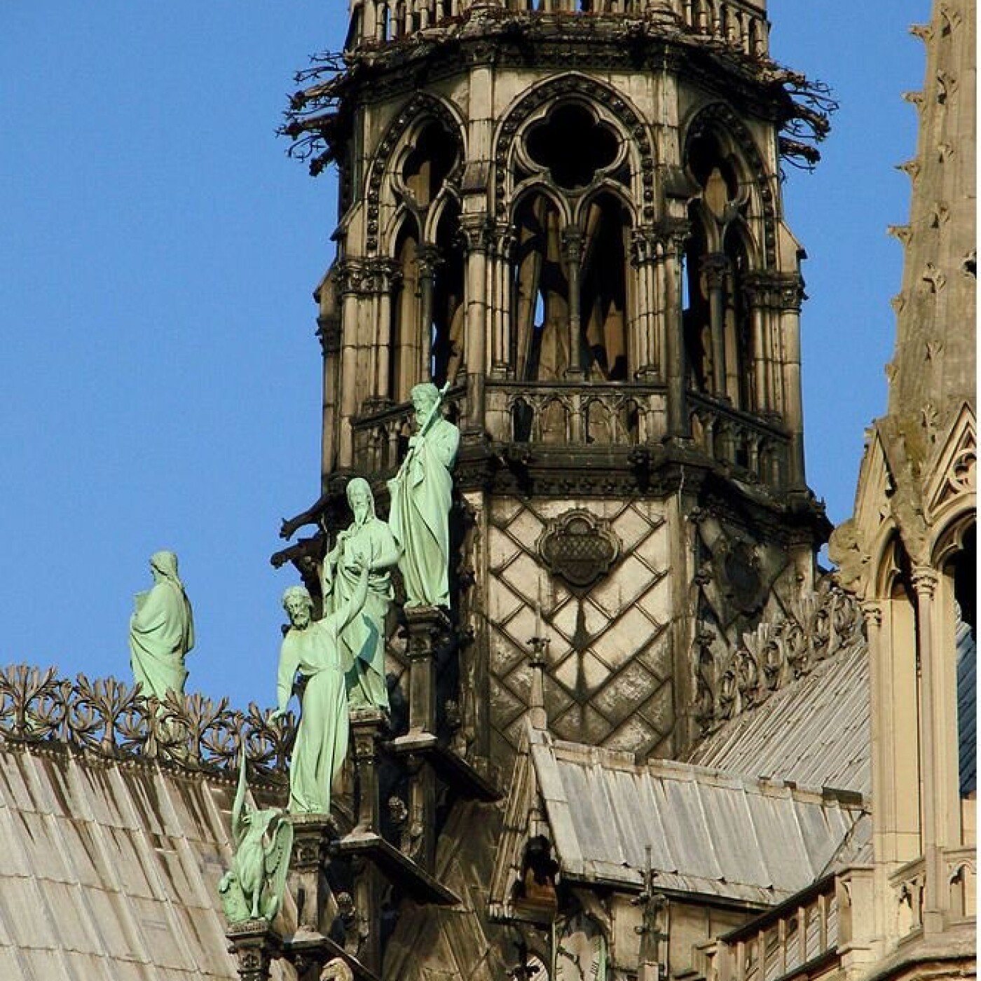 Nos Grands Témoins - Notre Dame de Paris episode artwork