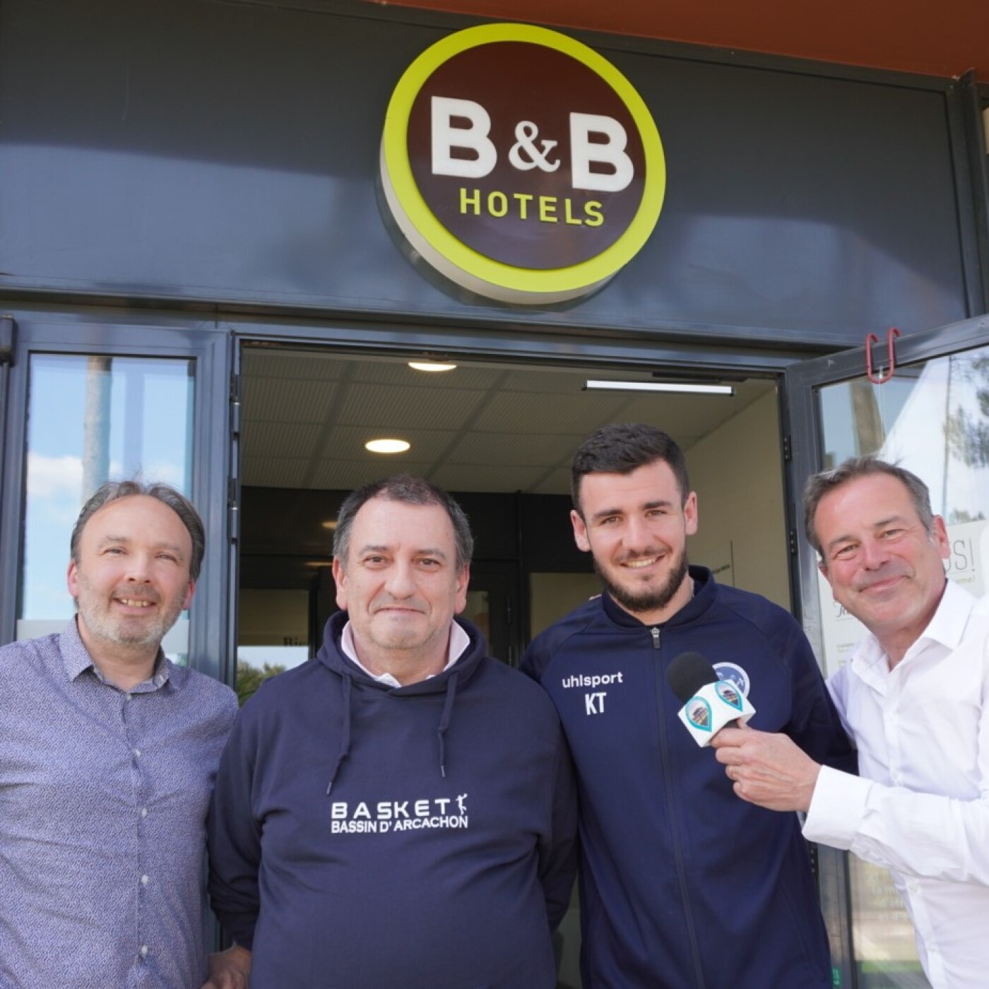 1 - Kévin Teurlay, milieu défensif au sein de l'équipe sénior du FCBA nous parle de son rôle auprès des jeunes episode artwork