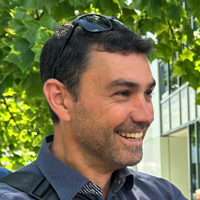Alexandre Gonçalves, maire de Still (67) cover