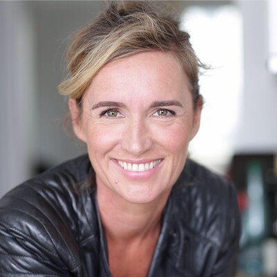 Prêts pour les fêtes ? Les astuces nutrition de Virginie Florin ! cover